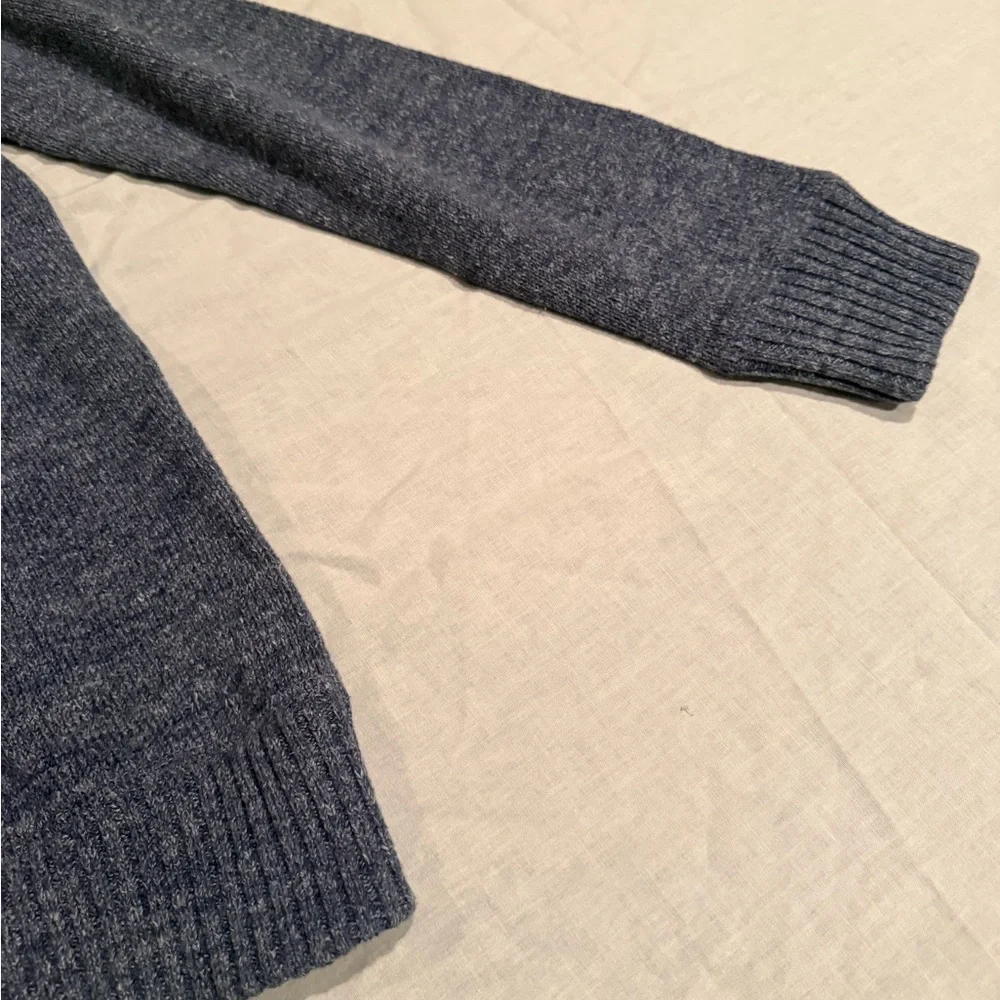 Vintage Eddie Bauer Blue Men's Sweater, Adult Medium, 100% Combed Cotton - Picture 4 of 7